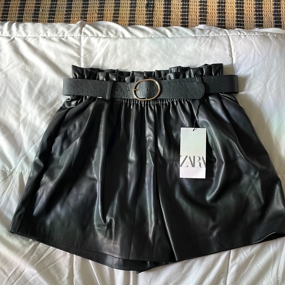 Zara Belted Faux Leather Shorts - Picture 8 of 14